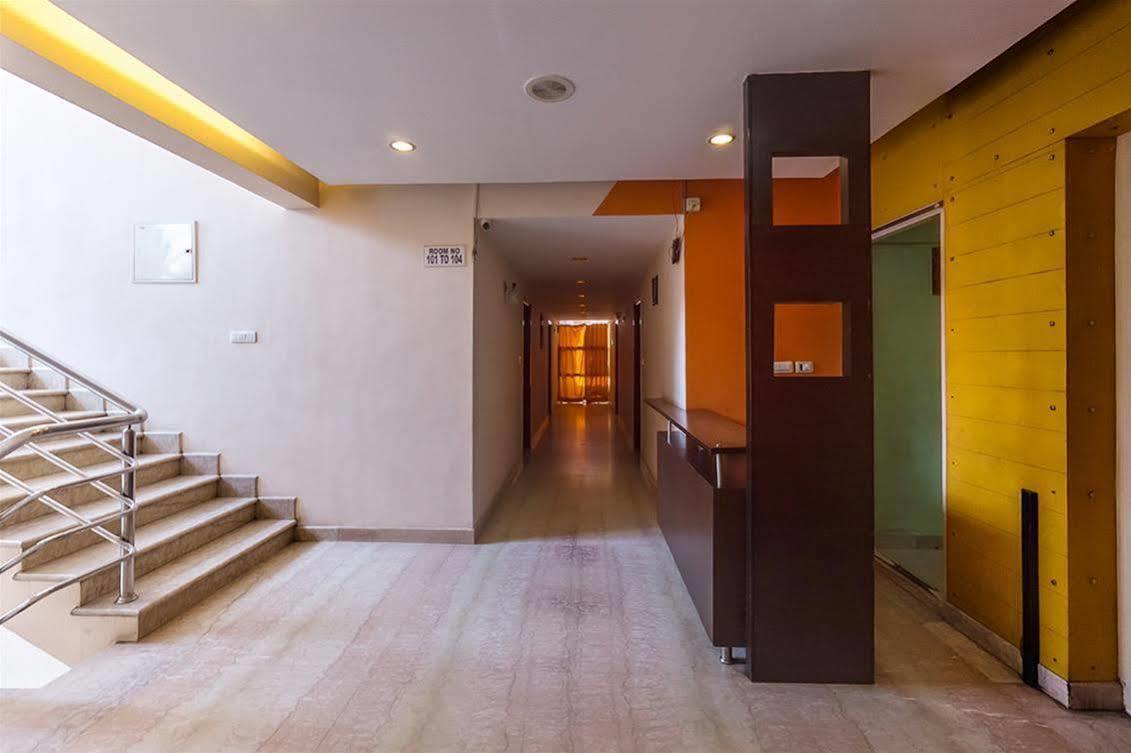 Hotel Vandematharam Bangalore Exterior foto
